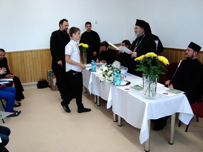 Premiere „Alege şcoala!“ în Arhiepiscopia Romanului şi Bacăului 93482