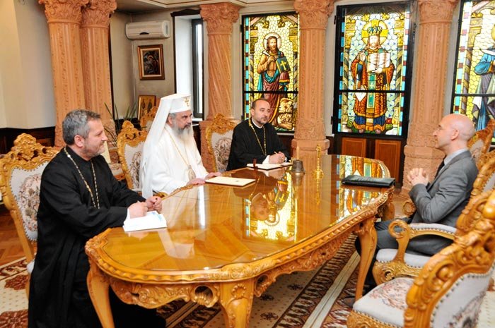 Ambasadorul Franţei la Bucureşti în vizită de prezentare la Patriarhia Română 93507
