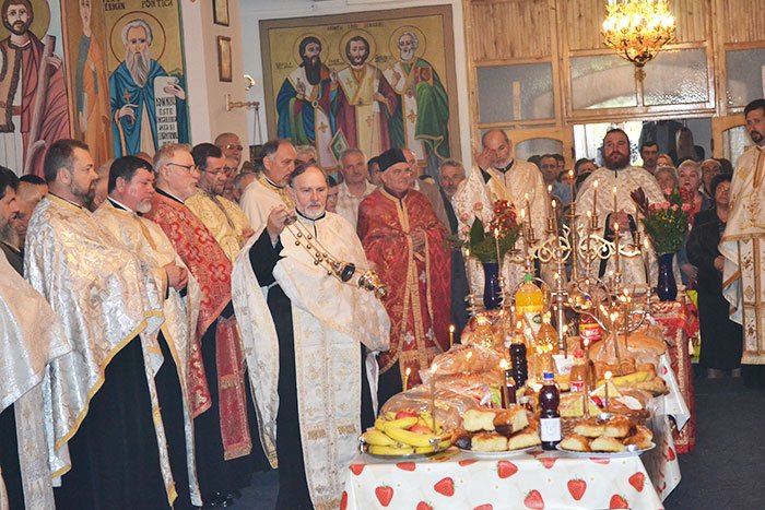 Sărbătoare în parohia Gara Veche din Piatra Neamţ 93589