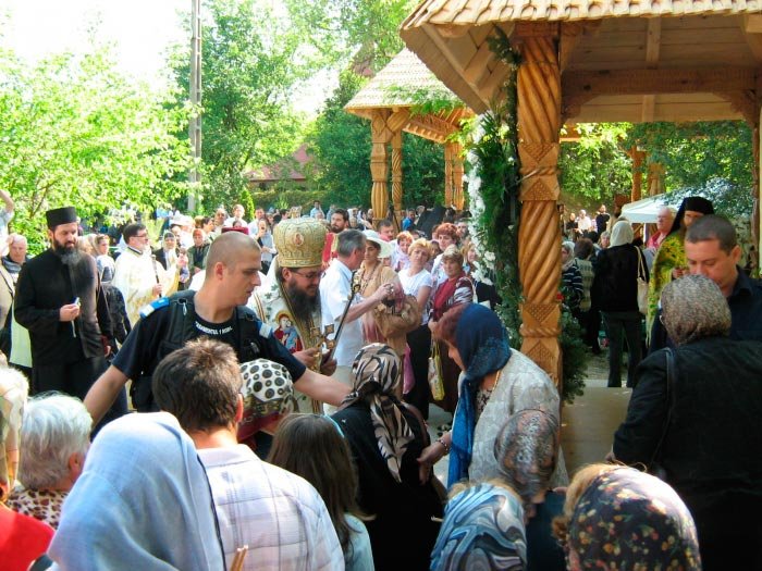 Hram la Mănăstirea „Sfântul Ioan Rusul“ din Giurgiu 93633