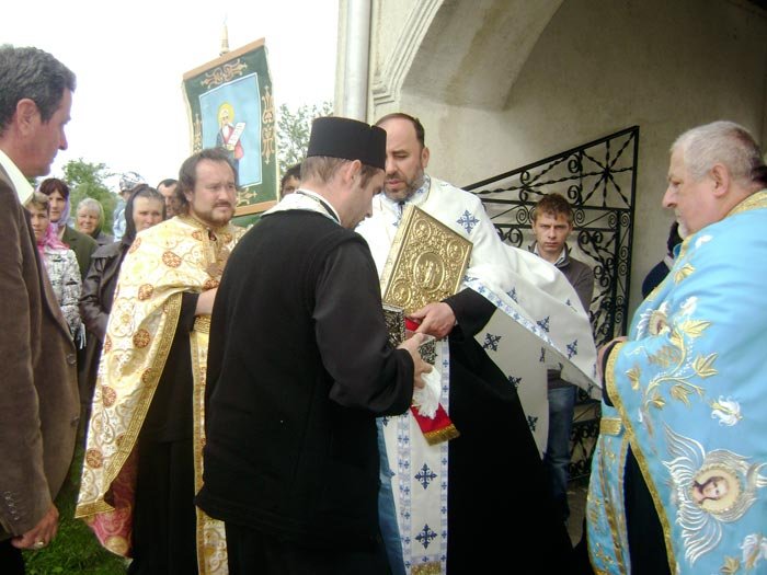 Pelerinaj cu moaştele Sfântului Nectarie, în Protopopiatul Darabani 93650