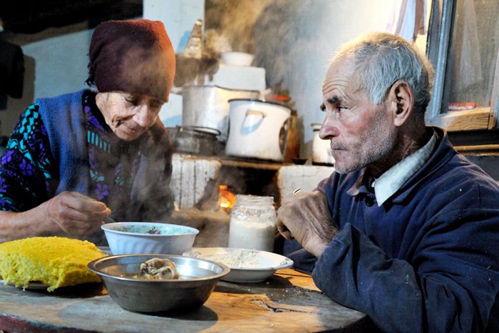 Condiţionările demnităţii umane 93892