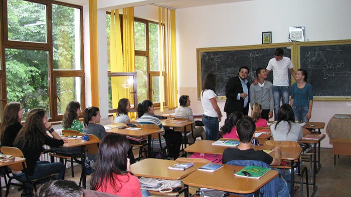 Sesiune de comunicare la Vaslui 93884