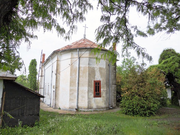 Lăcaşul cu trupul lui Barbu Catargiu în zid 93893