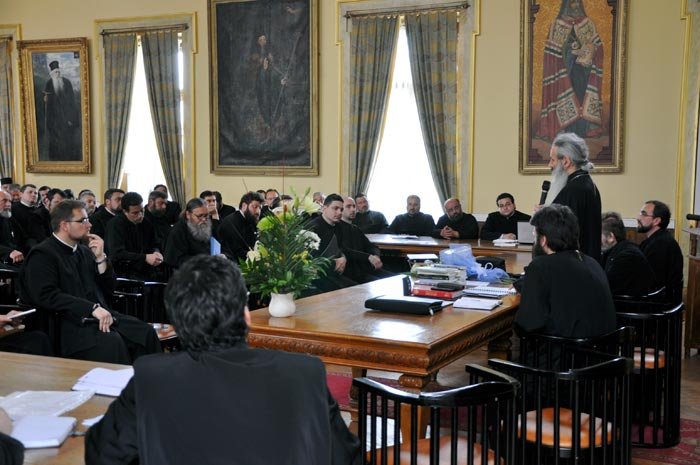 „Cea mai mare suferinţă vine din lipsa de sens a vieţii“ 93946