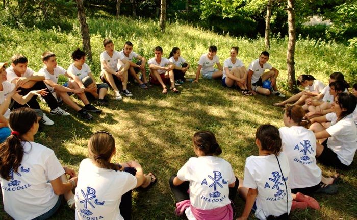 Mitropolia Basarabiei în sprijinul tinerilor 93953