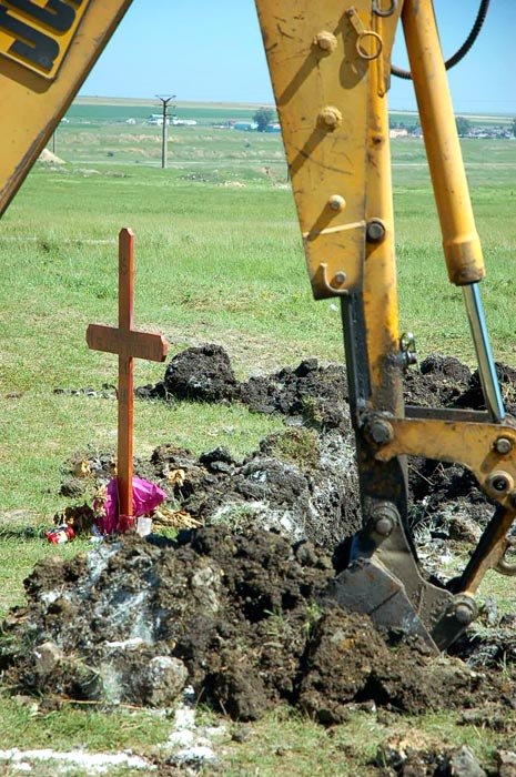 Hramul Mănăstirii Poarta Albă - Galeşul 93971