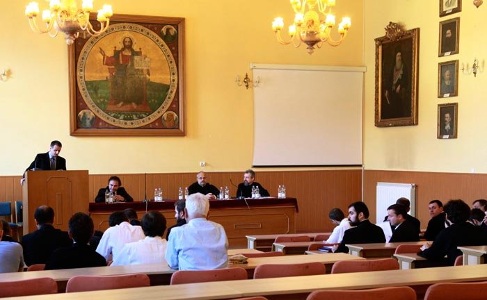 Primul simpozion al doctoranzilor de la Sibiu 93998
