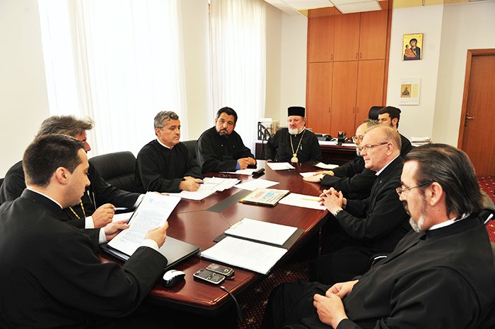 Norme noi în evaluarea învăţământului teologic 94032