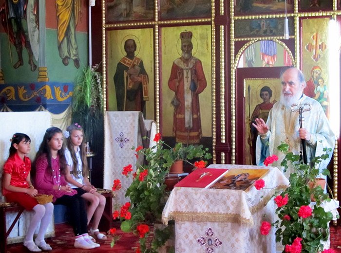 Liturghii arhiereşti la Ilteu, Şoşdea şi Timişoara 94045