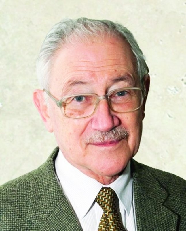 Academicianul „cel iubitoriu de pravilă“ 94071