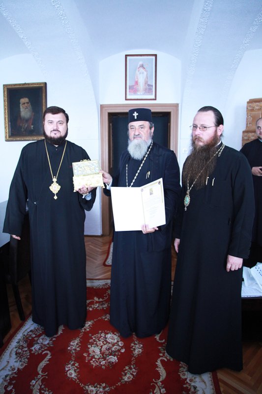 Episcopia Sălajului a primit moaşte ale Sfântului Andrei Şaguna 94078