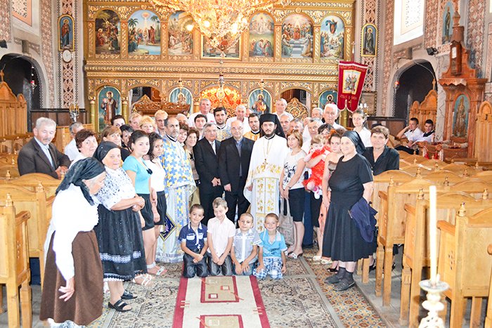 Sfinţii Petru şi Pavel, ocrotitorii Parohiei Obreja 94279