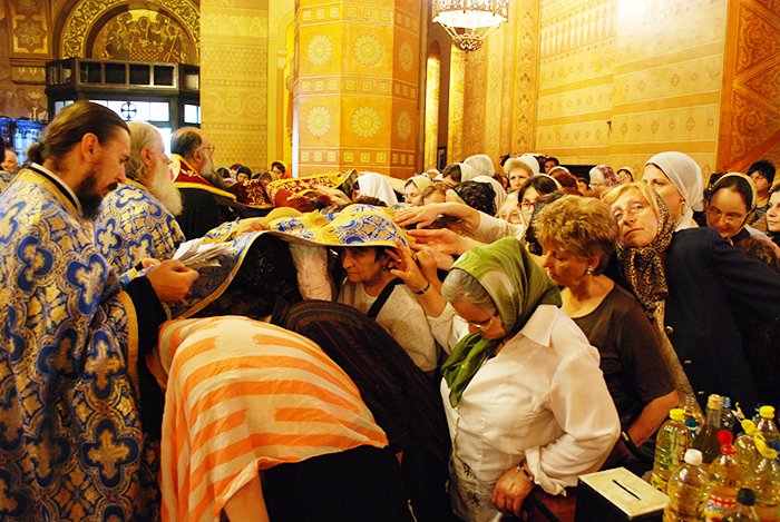 Un dar al tămăduirilor şi al iertării de păcate 94314