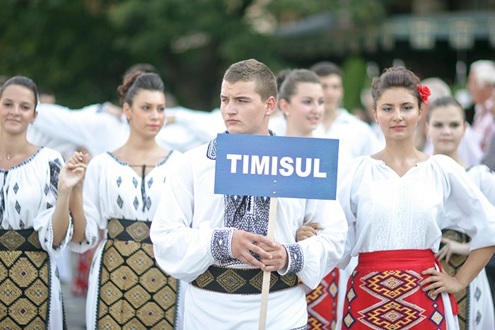 O nouă ediţie a „Festivalului inimilor“ 94365