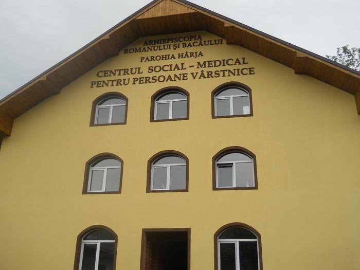 Simpozion la Centrul rezidenţial Hârja 94450