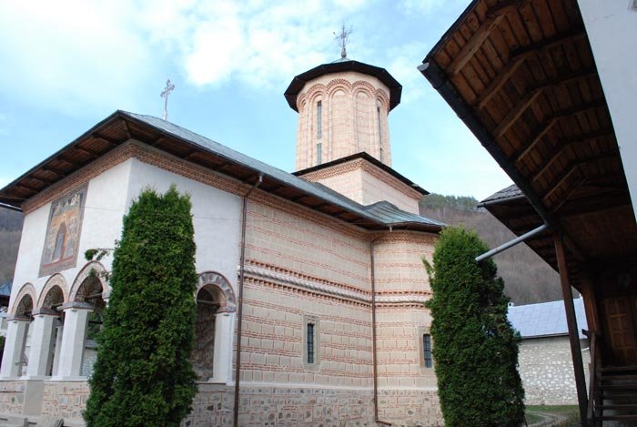 Un colţ de Rai în inima Olteniei 94465