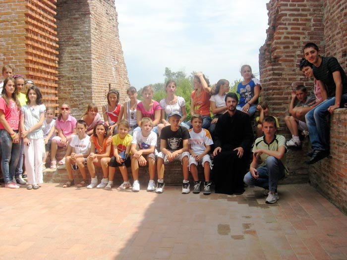 Excursie gratuită pentru copiii din Parohia Teşila I 91216