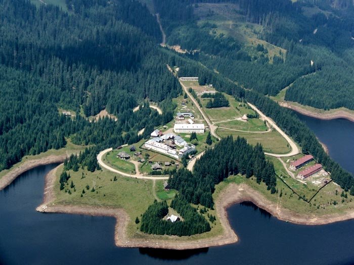 Hramuri de Sfântul Pantelimon 91190