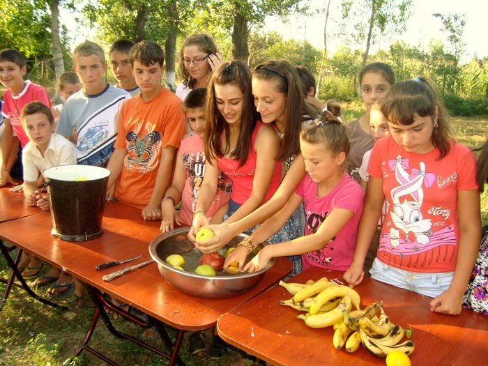 Lecţie de igienă cu 150 de copii în Pătrimea 91181