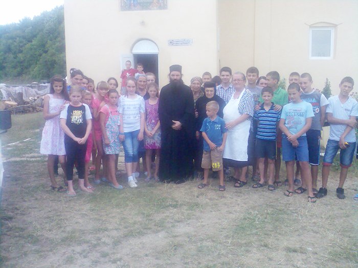 „Prin această tabără pregătim viitorii creştini ai Bisericii“ 90132