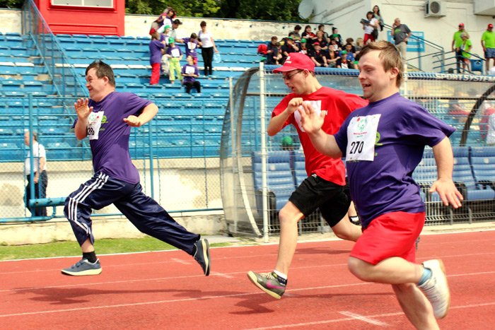 „Copiii cu sindrom Down se hrănesc cu dragoste“ 90268