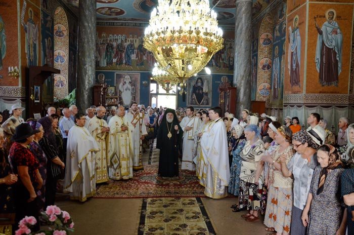 Hramul Bisericii Ruseşti din Tulcea 90272