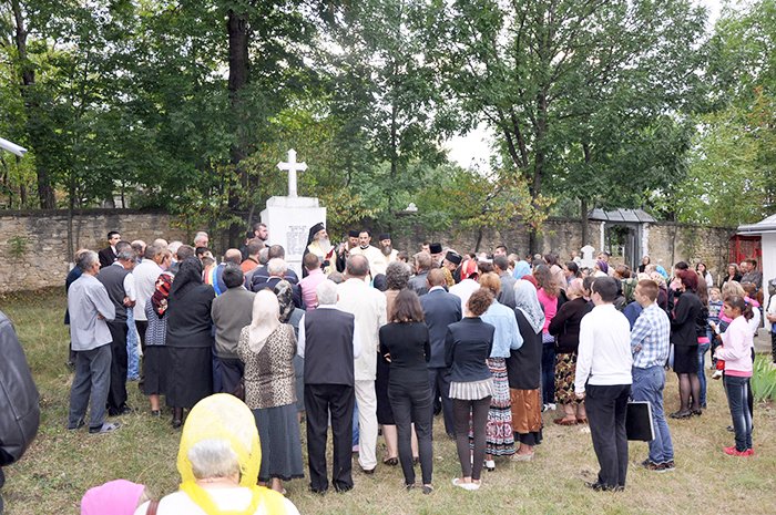 „În faţa icoanei Maicii Domnului ne arătăm aşa cum suntem cu adevărat“ 90395