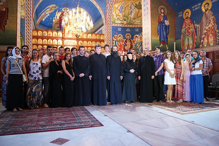 Pelerini în căutarea desăvârşirii 90411