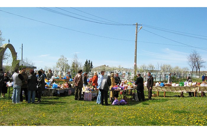 Sărbătoare deosebită în două parohii ale Protopopiatului Paşcani 90415