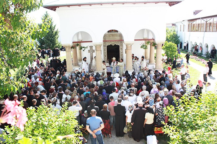 Praznicul Sfinţilor Martiri Brâncoveni 90453