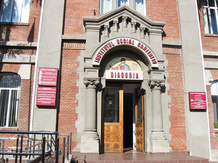 Finalizarea reabilitării Fundaţiei „Solidaritate şi Speranţă“ 90491