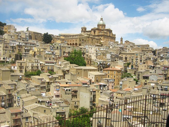 Pagube de un miliard de euro în Italia 90486