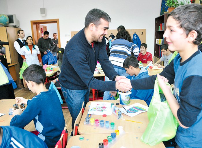 Servicii sociale pentru 844 de persoane 90495