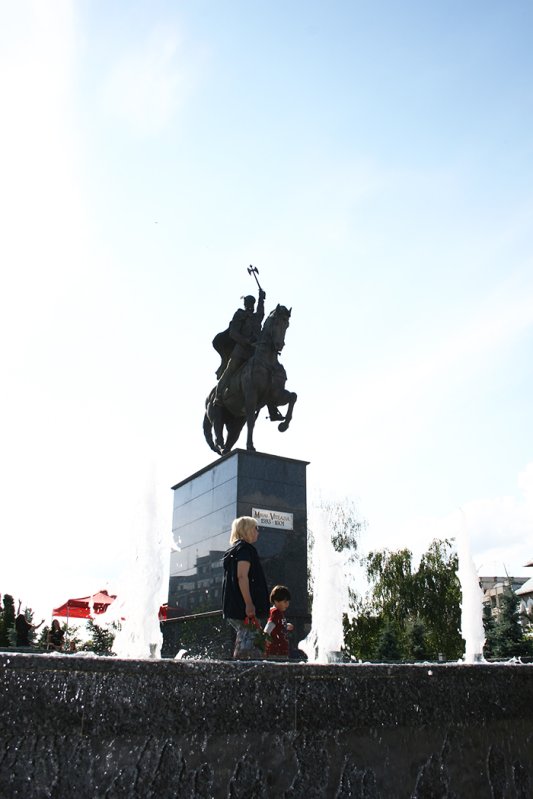 Întâlnire cu mânuitorii de păpuşi la Craiova 90542