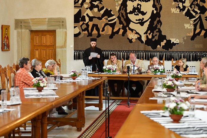 Colocviul de la Mănăstirea Putna, la final 90554