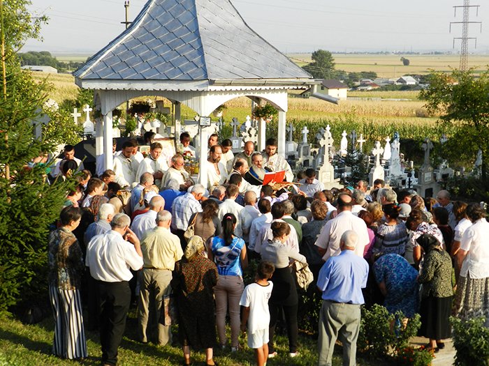 „Omul aflat în suferinţă să aibă răbdare şi rugăciune“ 90577