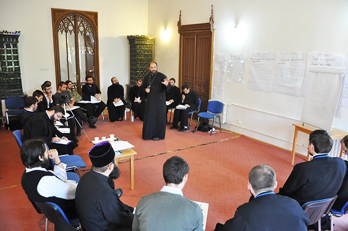 „În pastoraţia pentru tineri, folosiţi tinerii!“ 90669