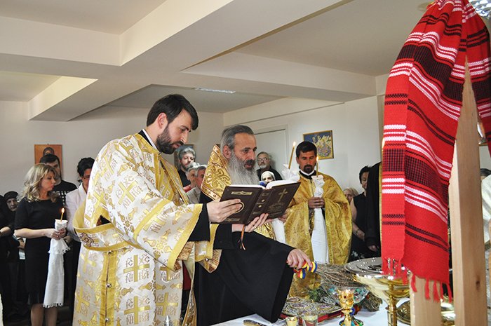 A fost sfinţită capela Căminului de bătrâni „Sfinţii Împăraţi Constantin şi Elena“ 90695