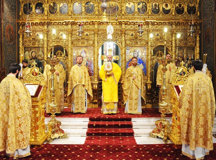 Duminica a XIII-a după Rusalii la Catedrala patriarhală 90686