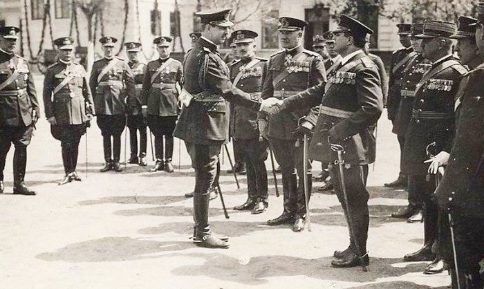 Septembrie 1940: Schimbarea la faţă a României sub ameninţarea unui nou război mondial 90728