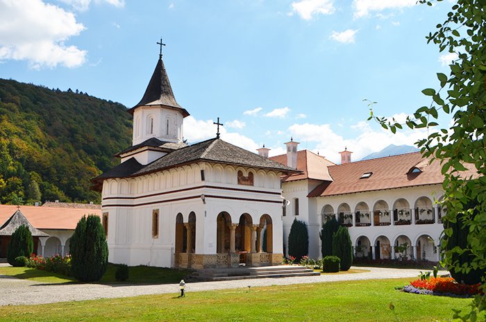 „Stâlp, mărturie şi candelă aprinsă ale Ortodoxiei” 90743