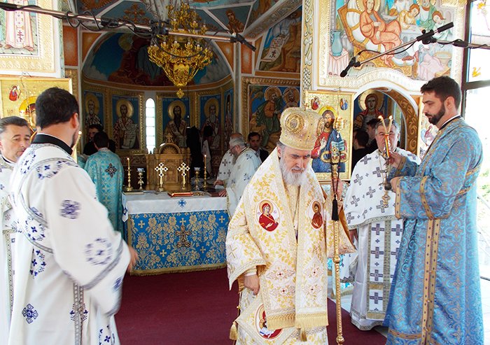 Slujiri arhiereşti în Mitropolia Banatului 90818