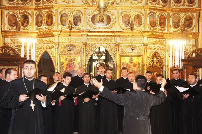 Concursul naţional „Lăudaţi pe Domnul!“ în Episcopia Sloboziei 90885