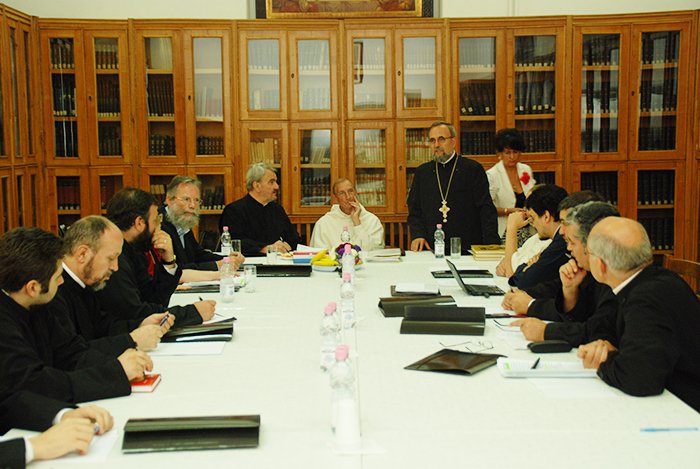 Colocviu internaţional despre Sfântul Maslu 90910