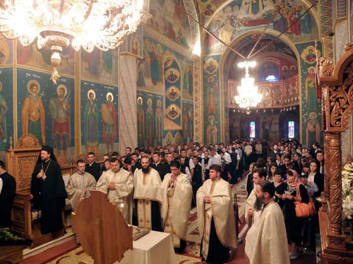 Deschiderea anului şcolar la seminariile teologice din Suceava şi Huşi 90982