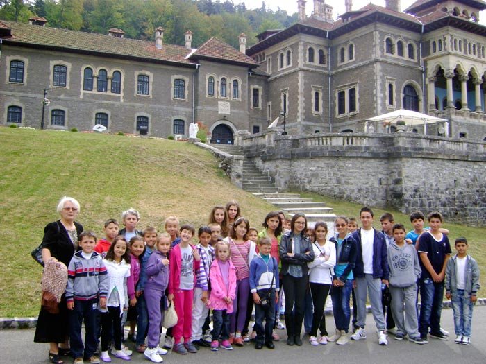 Pelerinaj pentru copiii defavorizaţi din Urziceni 90968