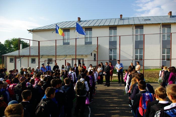 Început de an şcolar în comuna Urecheni 91003