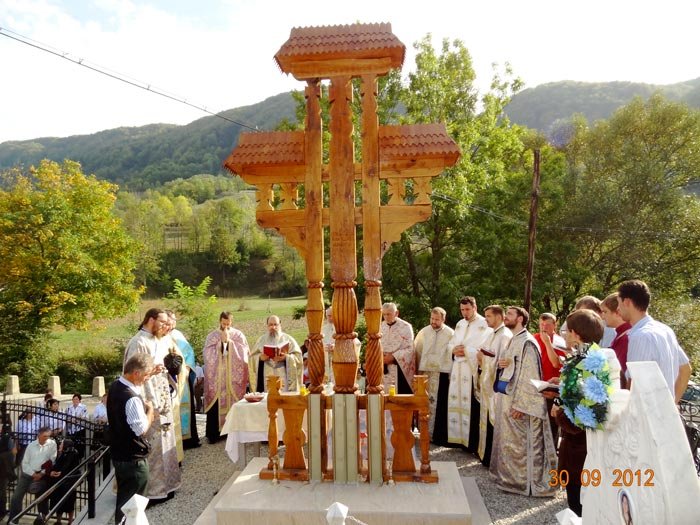 Troiţă sfinţită în judeţul Hunedoara 90114