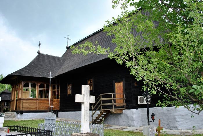 Ctitoria voievodală de la Rădăşeni va fi resfinţită 90076